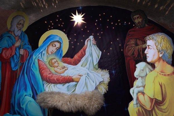 Дева Мария и Иосиф вертеп