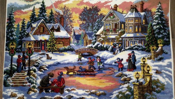 Картина вышитая крестиком