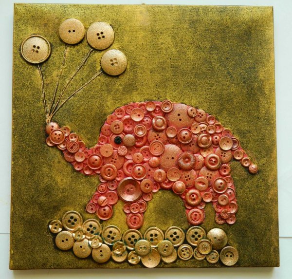 Панно из пуговиц