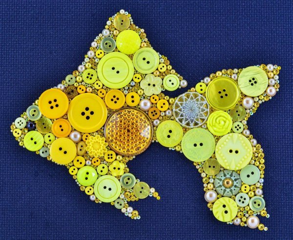 Панно из пуговиц