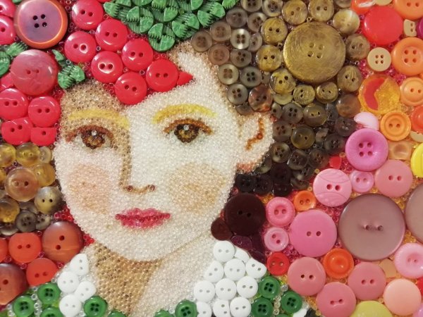 Шедевры из пуговиц