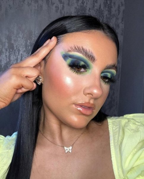 Ресницы мультяшные