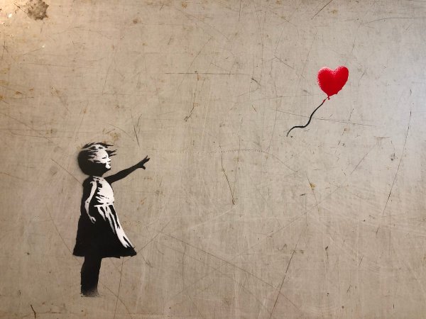 Бэнкси девочка с воздушным шаром