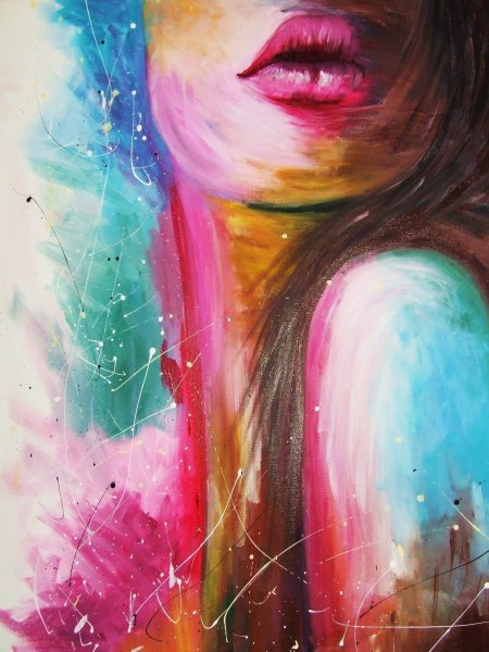 Девушка нарисованная красками
