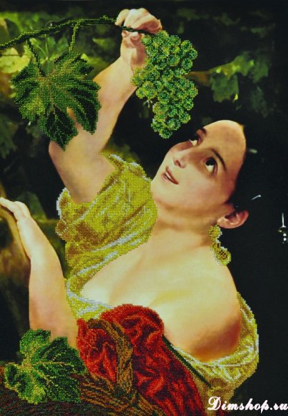 Девушка с вином