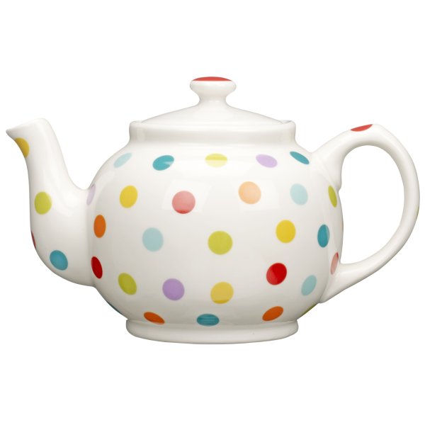 Заварочный чайник на белом фоне