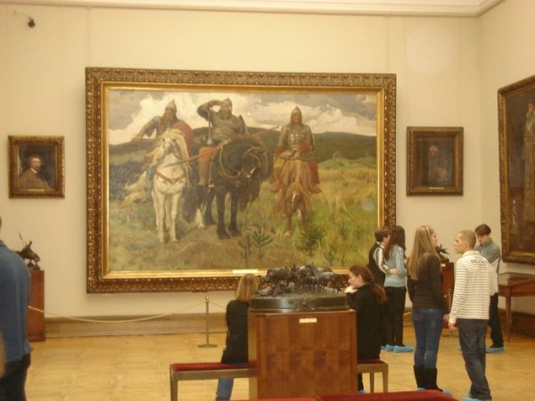 Третьяковская галерея Васнецовский зал