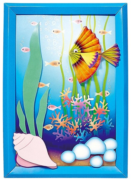 Панно из цветной бумаги