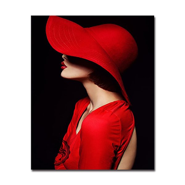 Женщина в красной шляпке