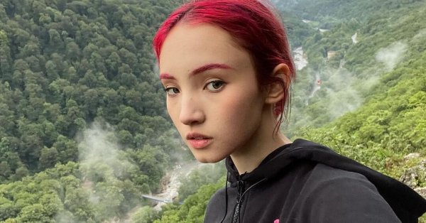 Слава Марлоу и Карина