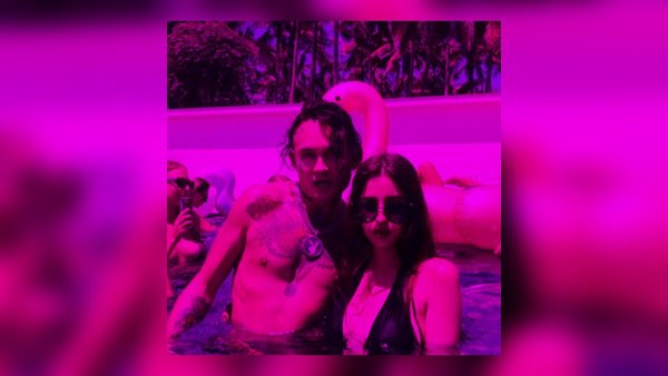 Девушка Мерлоу славы Марлоу