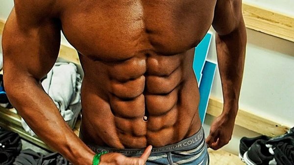 Много кубиков на прессе