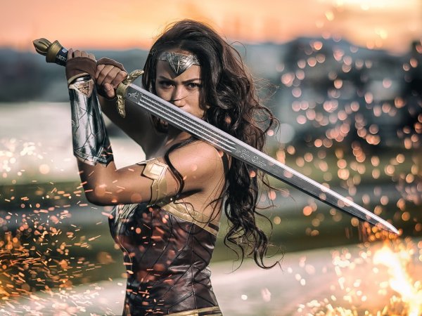Чудо-женщина. Амазонка-воительница
