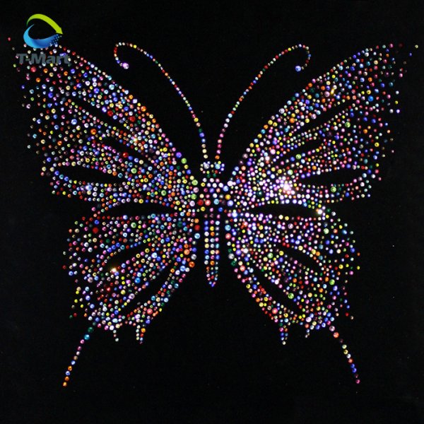 Украшения из страз