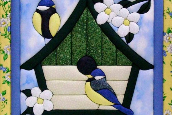 Аппликация на пенопласте из ткани