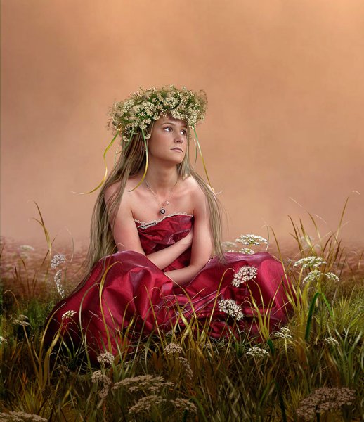 Девушка с венком на голове живопись