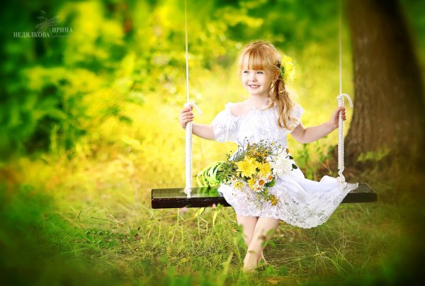 Пьер Огюст Ренуар женщина на качелях