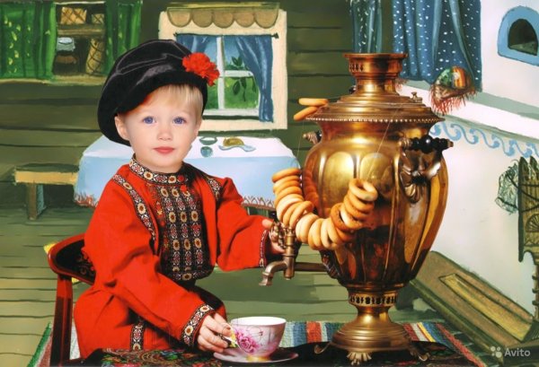 Русское чаепитие с самоваром