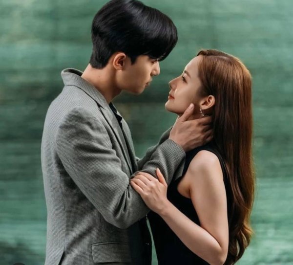 Тин Сюэ Лоу