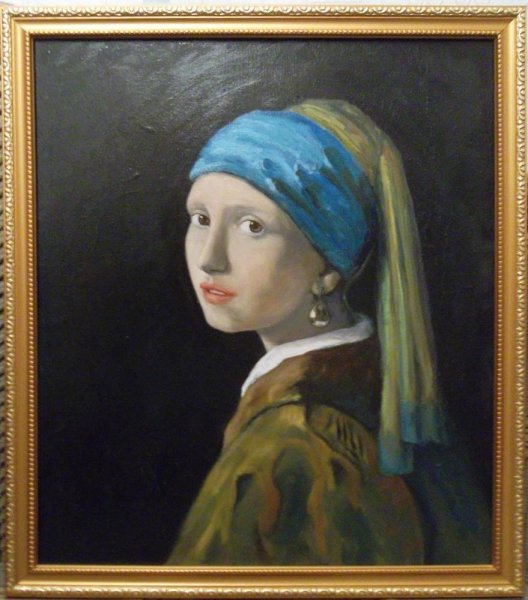 Сонный синий кот