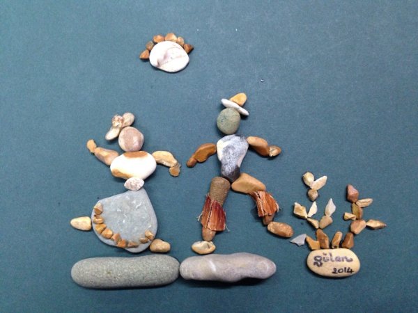 Человечки из гальки