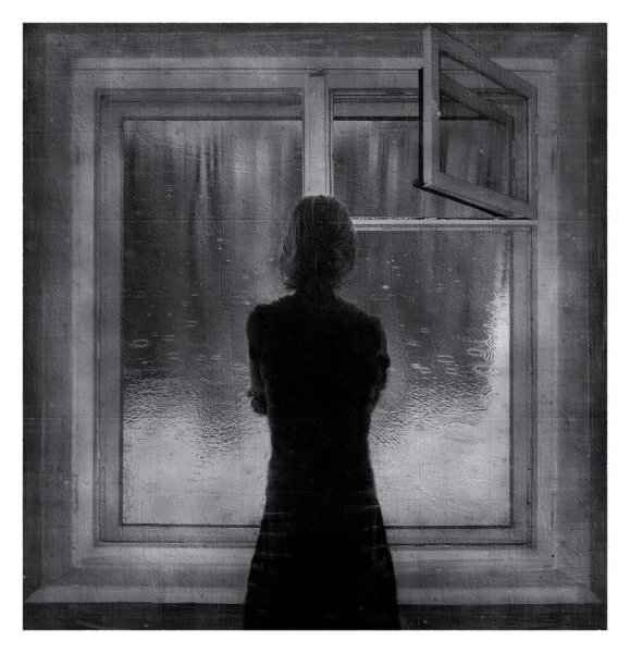 Женщина в окне