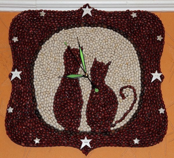 Аппликация из фасоли