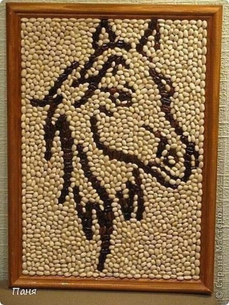 Аппликация из зерна