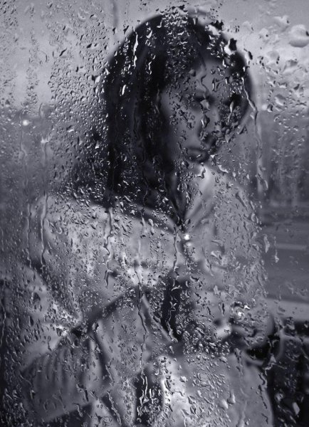 Девушка дождь