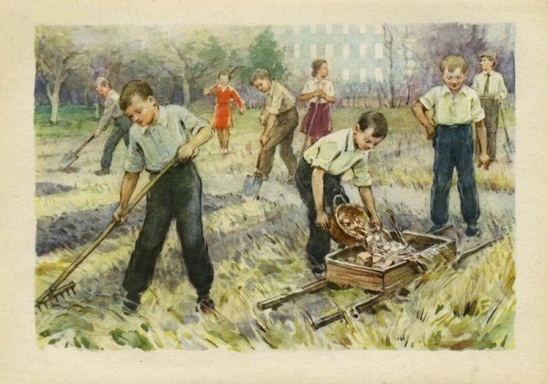 Советские дети трудятся
