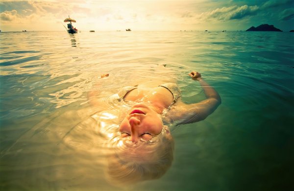 Ребекка Кориам