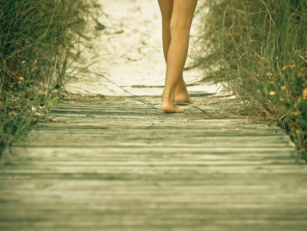 Босиком летом