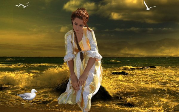 Женщина на фоне моря и птицы