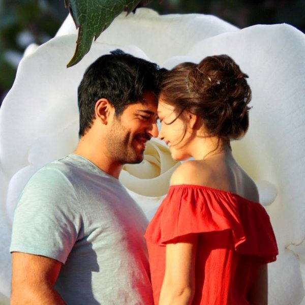 Вишнёвый сезон сериал турецкий серия 2