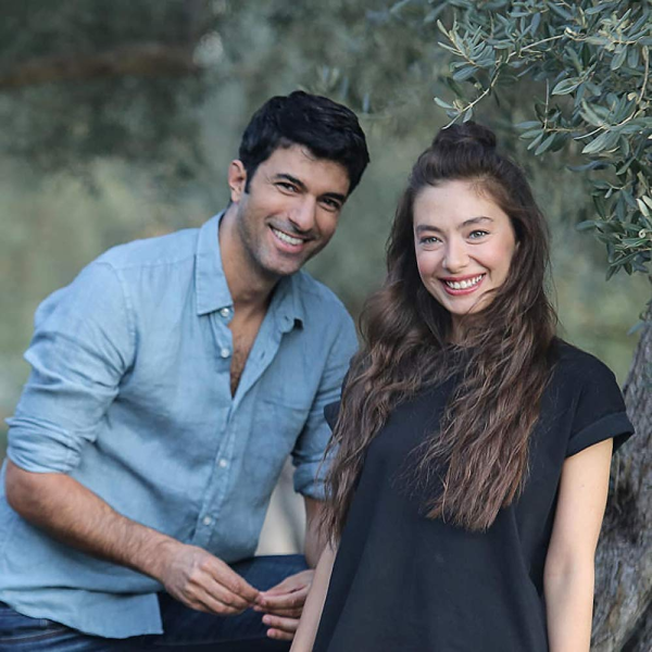 Ханде Эрчел и Бурак Дениз