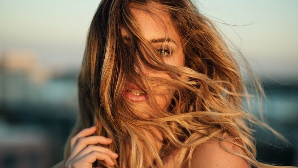 Волосы на ветру