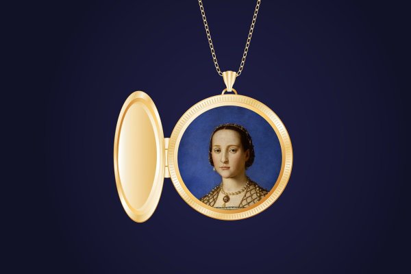 Кулон с портретом