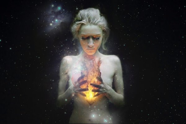 Женщина космос