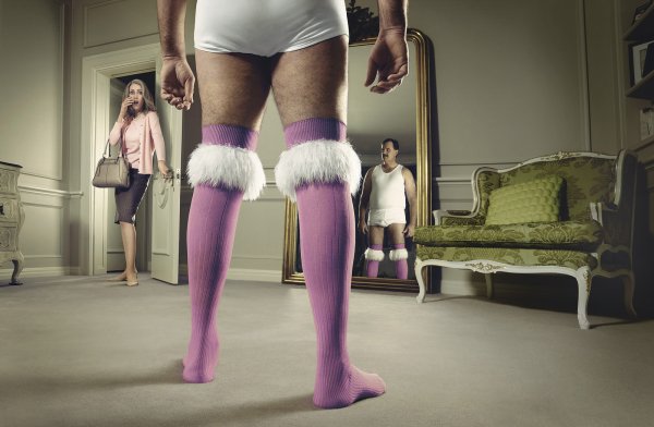 Креативная реклама Нижнего белья