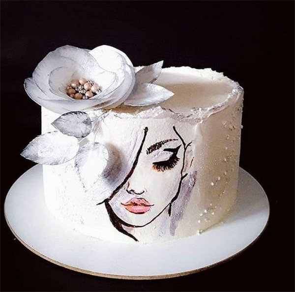 Креативный торт для девушки