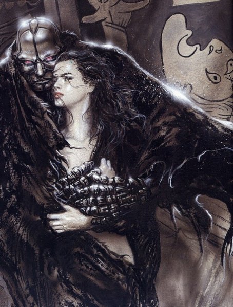 Женщина с крыльями