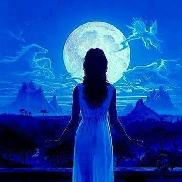 Женщина Луна эзотерика