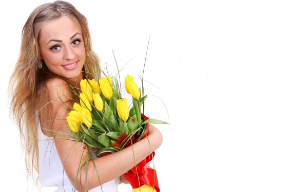 Девушка с тюльпанами