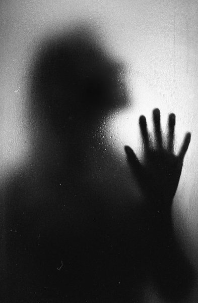 Женский силуэт