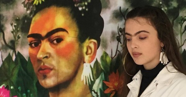 Мода на монобровь Фрида Кало