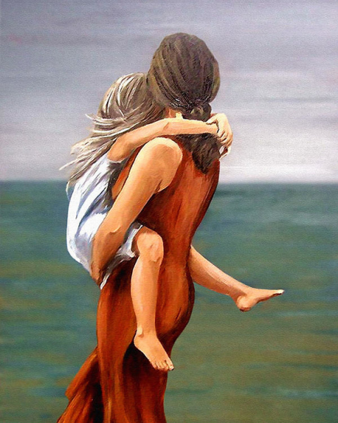 Мать и ребенок на закате