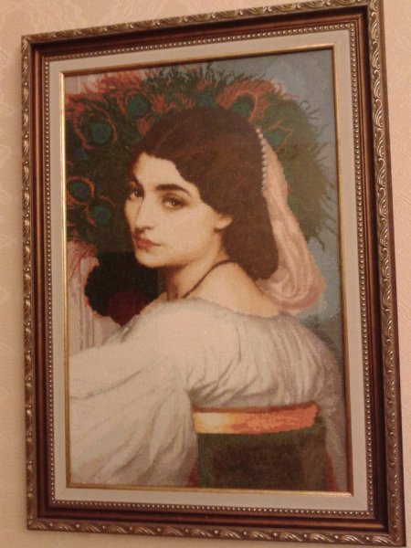 Павония Лейтон