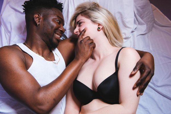 Фотосессия с негром