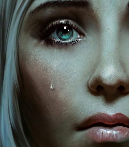 Девушка в слезах