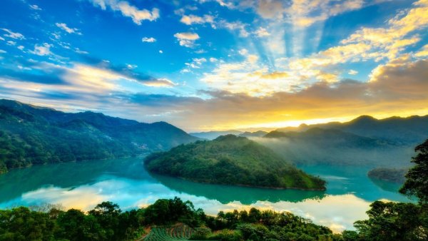 Красивый Восход